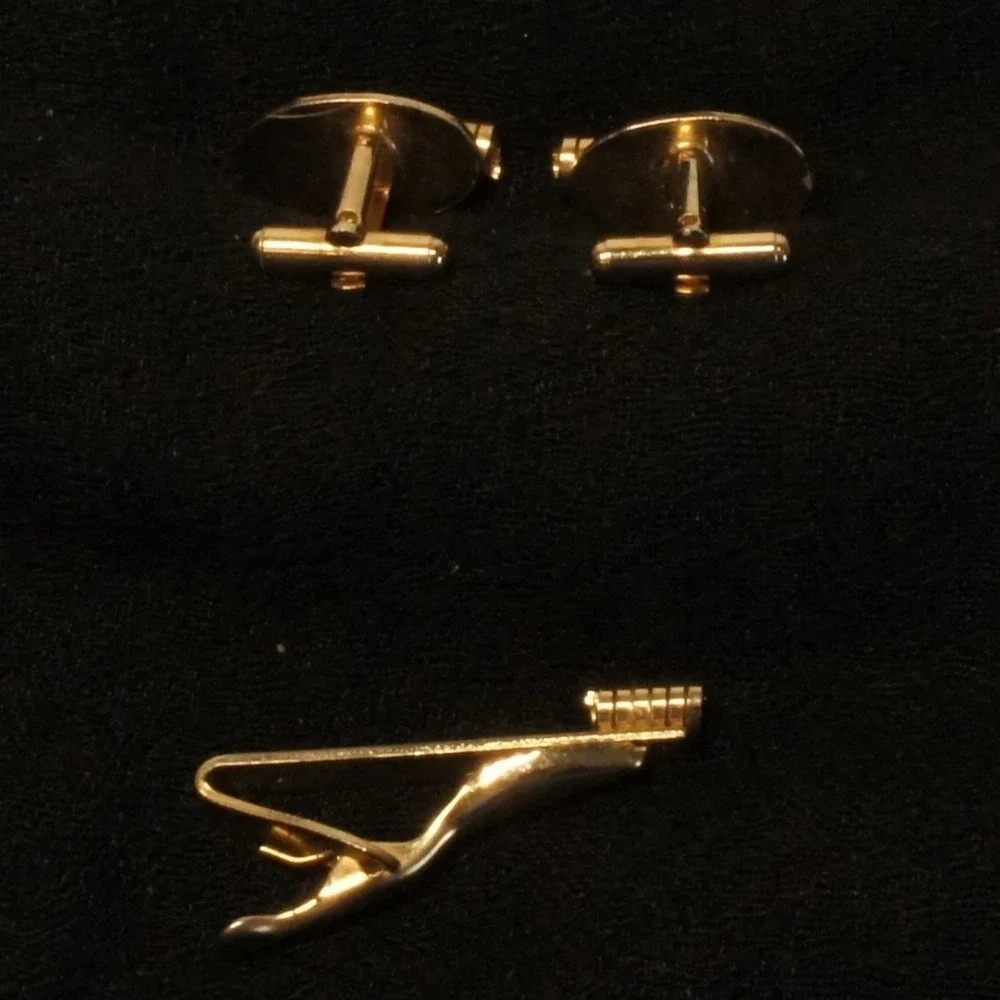 Vintage Gold Tone Cufflinks Tie Bar Set Spiral Ribbed Oval Minimalist